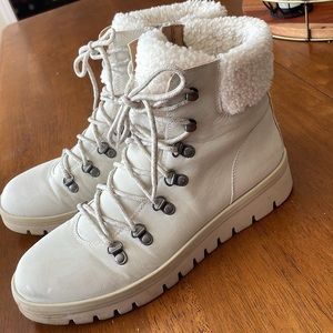 Gorgeous Hiker Booties